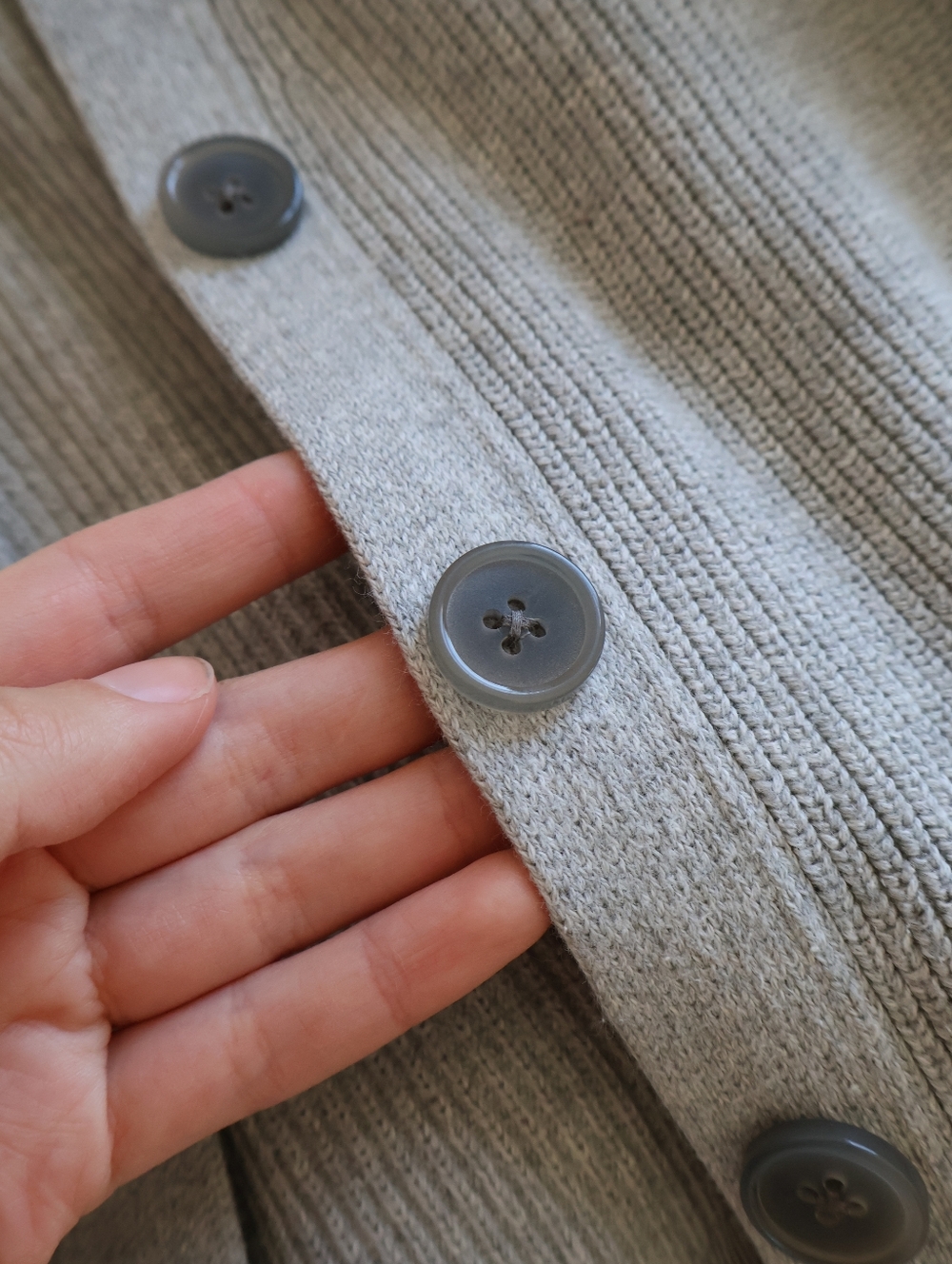 100% Cotton Knit Cardigan - Picture 4 of 8